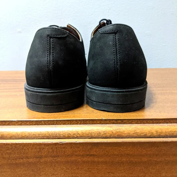 NWT Bass Black Suede Stockton Oxfords.  Made in the USA.  Size 11M. - Picture 2 of 8